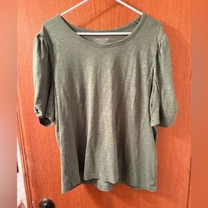 Chico’s XL Leaf Green short- sleeve Ruched Top size 3